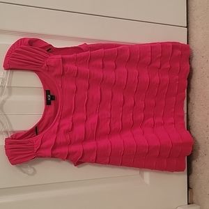 AGB played ruffle top